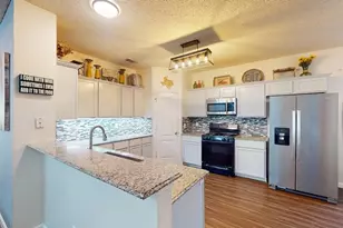 3805 Braxton Ln, Flower Mound, TX 75028 - Photo 6