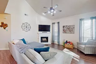 3805 Braxton Ln, Flower Mound, TX 75028 - Photo 4