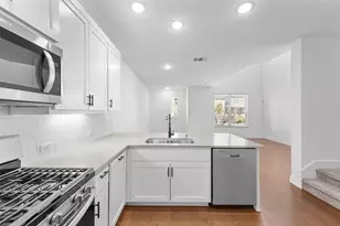 4507 Cypress Thorn Dr, Arlington, TX 76005 - Photo 10