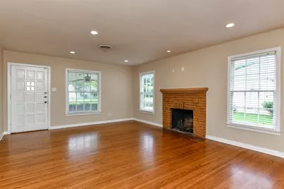 3516 Rashti Court, Fort Worth, TX 76109 - Photo 4