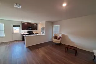 414 Sweetshade Ln, Princeton, TX 75407 - Photo 2