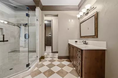 501 Samuels Avenue #230, Fort Worth, TX 76102 - Photo 24