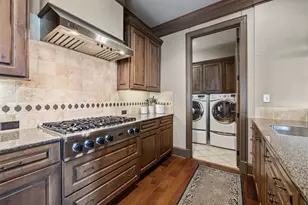 501 Samuels Ave, Fort Worth, TX 76102 - Photo 12