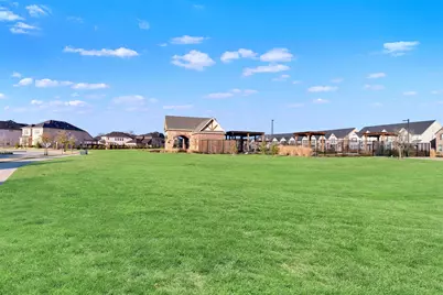 12960 Wymeth Drive, Farmers Branch, TX 75234 - Photo 36