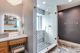 2037 Espinosa Dr, Carrollton, TX 75010 - Photo 14