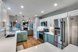 2037 Espinosa Dr, Carrollton, TX 75010 - Photo 6