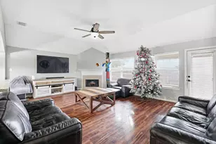 5403 Lavaca Rd, Grand Prairie, TX 75052 - Photo 2