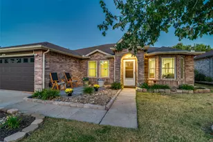 1014 Bainbridge Ln, Forney, TX 75126 - Photo 2