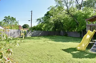 803 Switzer Ln, Cedar Hill, TX 75104 - Photo 32