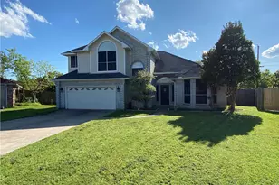 803 Switzer Ln, Cedar Hill, TX 75104 - Photo 1