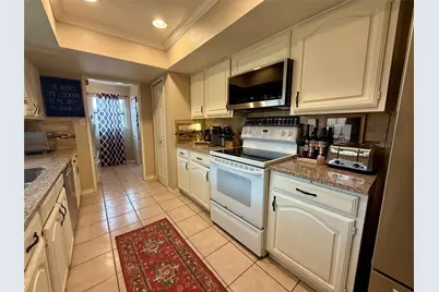 2104 Victoria Road, Carrollton, TX 75007 - Photo 8