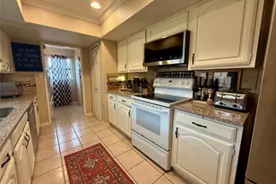 2104 Victoria Rd, Carrollton, TX 75007 - Photo 8