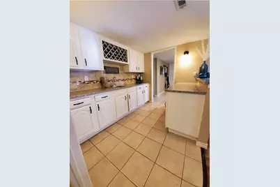 2104 Victoria Road, Carrollton, TX 75007 - Photo 10