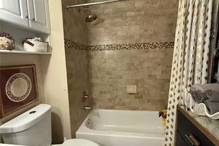 2104 Victoria Rd, Carrollton, TX 75007 - Photo 16