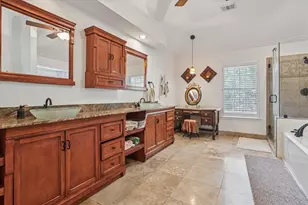 2200 Southern Oak Dr, Irving, TX 75063 - Photo 16