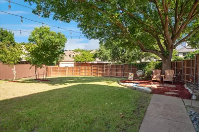 2200 Southern Oak Drive, Irving, TX 75063 - Photo 28