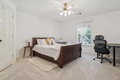 2200 Southern Oak Drive, Irving, TX 75063 - Photo 18