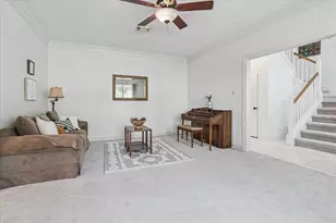 2200 Southern Oak Dr, Irving, TX 75063 - Photo 4