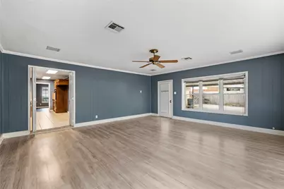 740 Wedgewood Drive, Woodway, TX 76712 - Photo 14