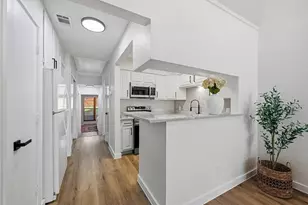 2527 Shady Ridge Dr, Bedford, TX 76021 - Photo 6