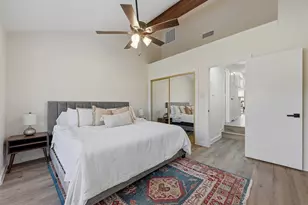 2527 Shady Ridge Dr, Bedford, TX 76021 - Photo 20