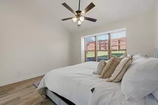 2527 Shady Ridge Dr, Bedford, TX 76021 - Photo 20