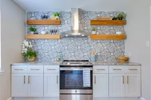 6705 Parkwood Dr, North Richland Hills, TX 76182 - Photo 14