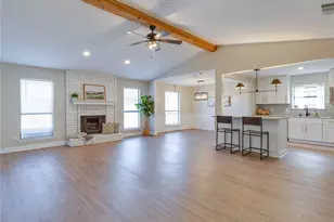 6705 Parkwood Dr, North Richland Hills, TX 76182 - Photo 4