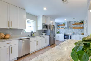 6705 Parkwood Dr, North Richland Hills, TX 76182 - Photo 10