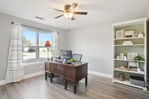 7006 Burning Bush, Sachse, TX 75048 - Photo 10