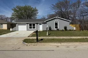 5845 Haney Dr, Watauga, TX 76148 - Photo 1