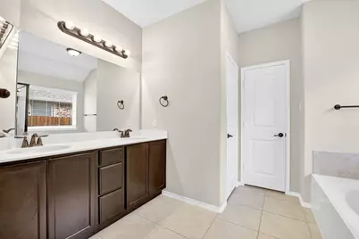 217 Rugby Lane, McKinney, TX 75072 - Photo 34