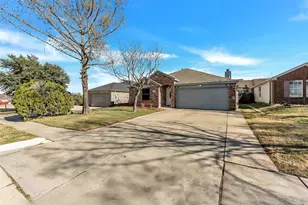 1006 Buckingham Dr, Forney, TX 75126 - Photo 1