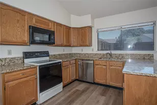 4036 Churchill Dr, Flower Mound, TX 75028 - Photo 4