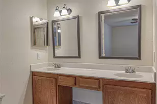 4036 Churchill Dr, Flower Mound, TX 75028 - Photo 8