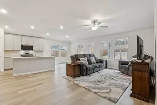 522 Castle Rd, Sherman, TX 75092 - Photo 24