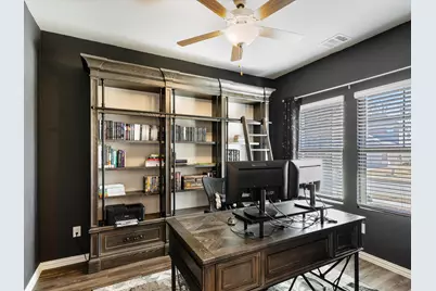 223 Briarwood Lane, Lake Dallas, TX 75065 - Photo 16