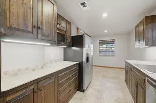 3202 Westchester Dr, Abilene, TX 79606 - Photo 12