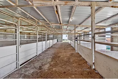 1717 1/2 Batey Road, Collinsville, TX 76233 - Photo 38