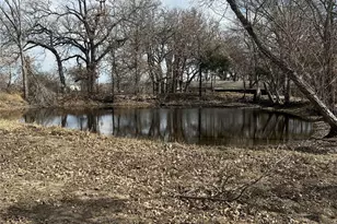 307 Co Rd 4790, Boyd, TX 76023 - Photo 20