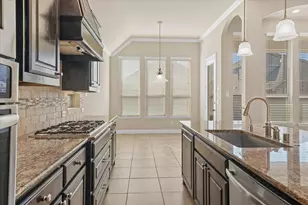 2314 Wind Meadow Ln, Lewisville, TX 75056 - Photo 10