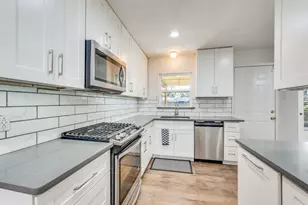 3136 Colchester Dr, Farmers Branch, TX 75234 - Photo 8