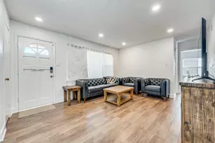 3136 Colchester Dr, Farmers Branch, TX 75234 - Photo 6