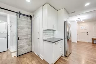 3136 Colchester Dr, Farmers Branch, TX 75234 - Photo 10