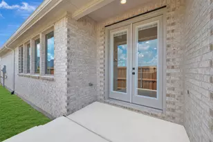 9333 Persimmon Ln, Mesquite, TX 75126 - Photo 2