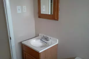 709 Rilla Dr, Garland, TX 75041 - Photo 6