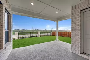 9200 Persimmon Ln, Mesquite, TX 75126 - Photo 4