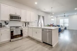 207 Athenia Dr, Fort Worth, TX 76114 - Photo 14