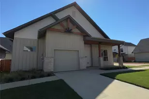 2036 Oak Grove, Aubrey, TX 76227 - Photo 2