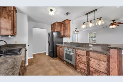 1110 Knob Road, Springtown, TX 76082 - Photo 10